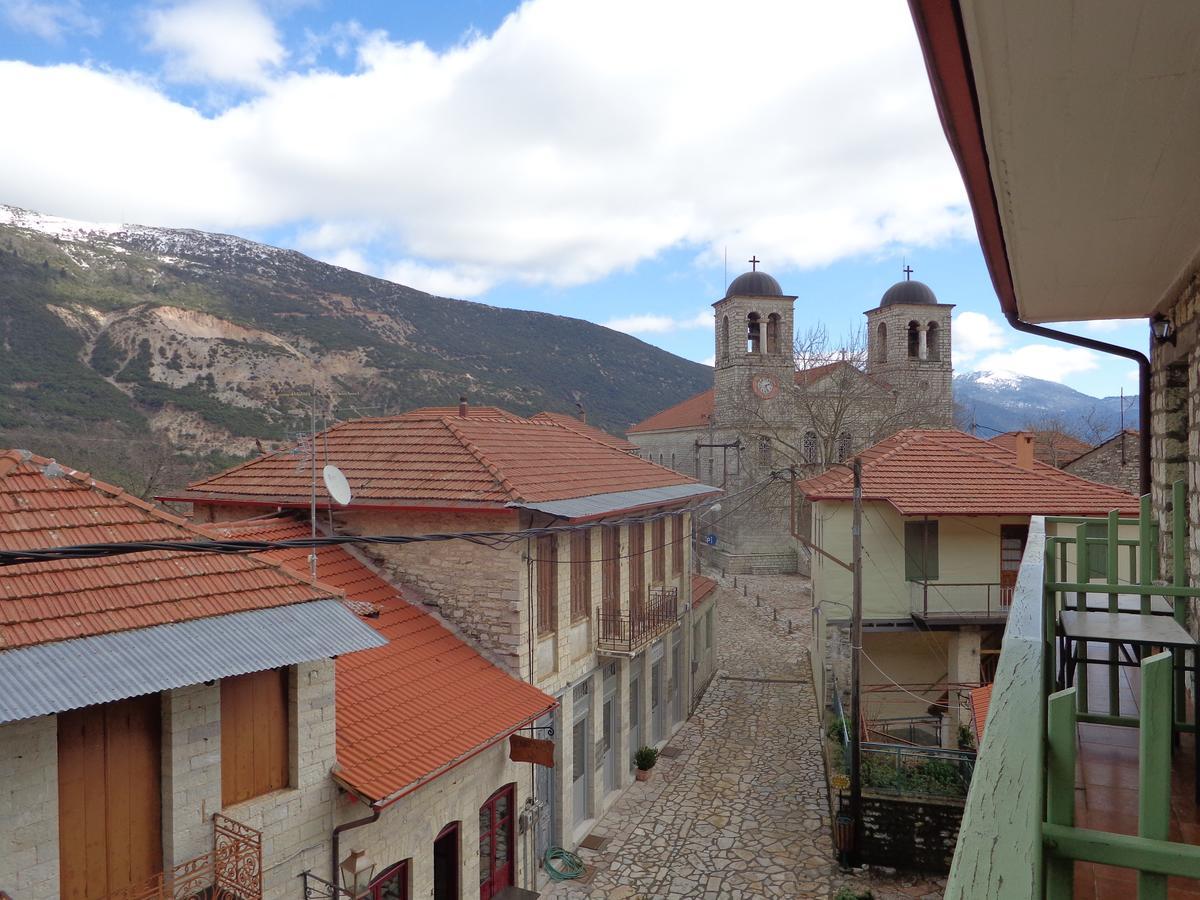 Alonaki Guesthouse Plátanos Екстериор снимка